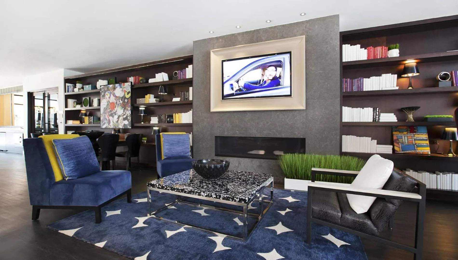 דירות ניו יורק Outstanding & Bright 5Bdr & 2 Bth In Downtown Manhattan